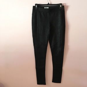 NWOT Mudd Black Leggings